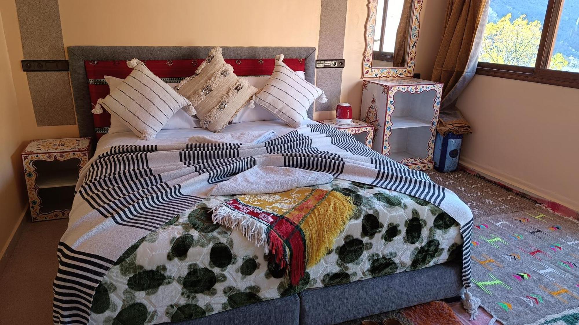 Riad Otos Views Imlil  Ruang foto
